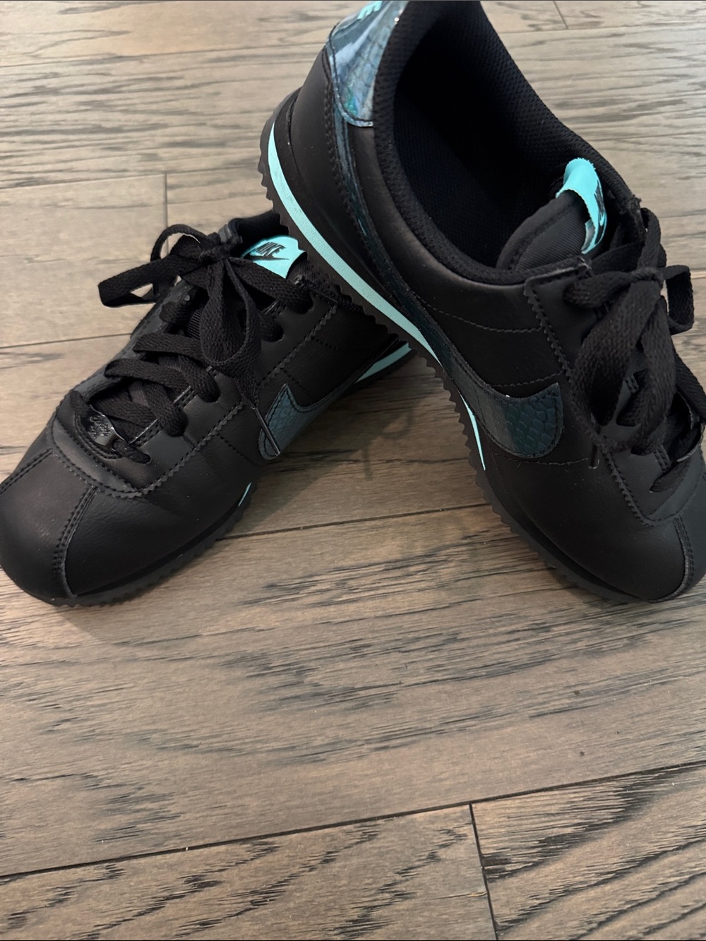 Nike Kids Black Sneakers with Teal Accents